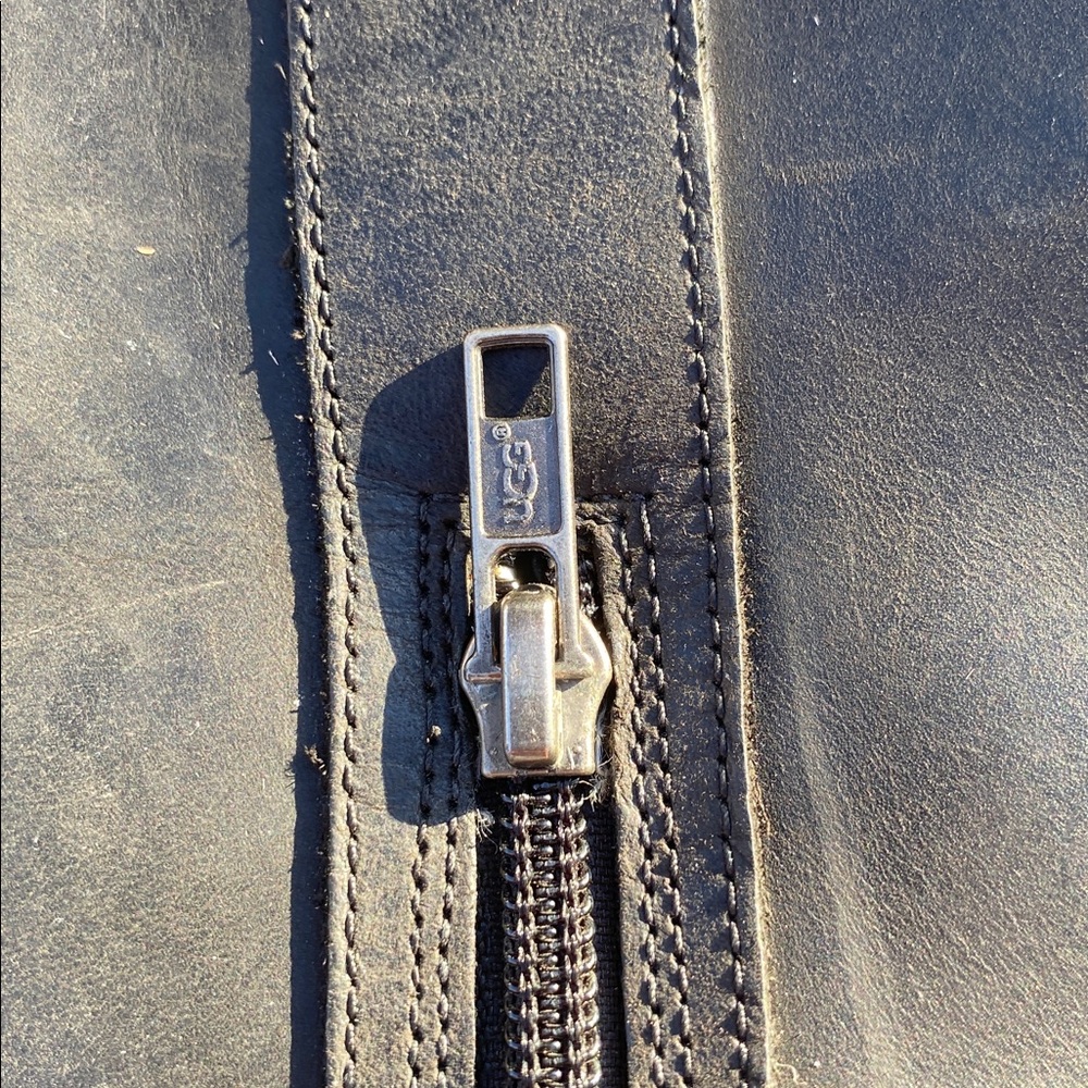 Ugg Cream Shearling Interior - image 8